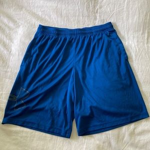 Under Armour heat gear loose fitting shorts